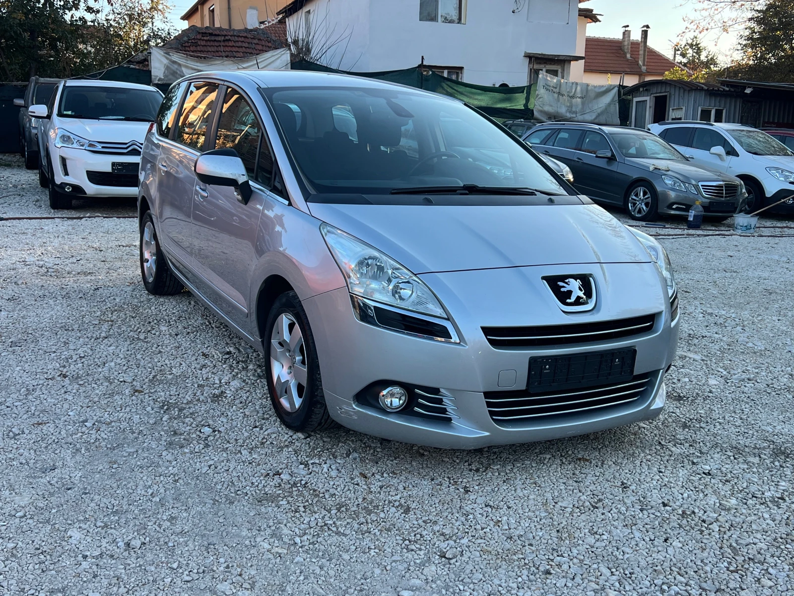 Peugeot 5008 1, 6hdi Navi, Face - изображение 7