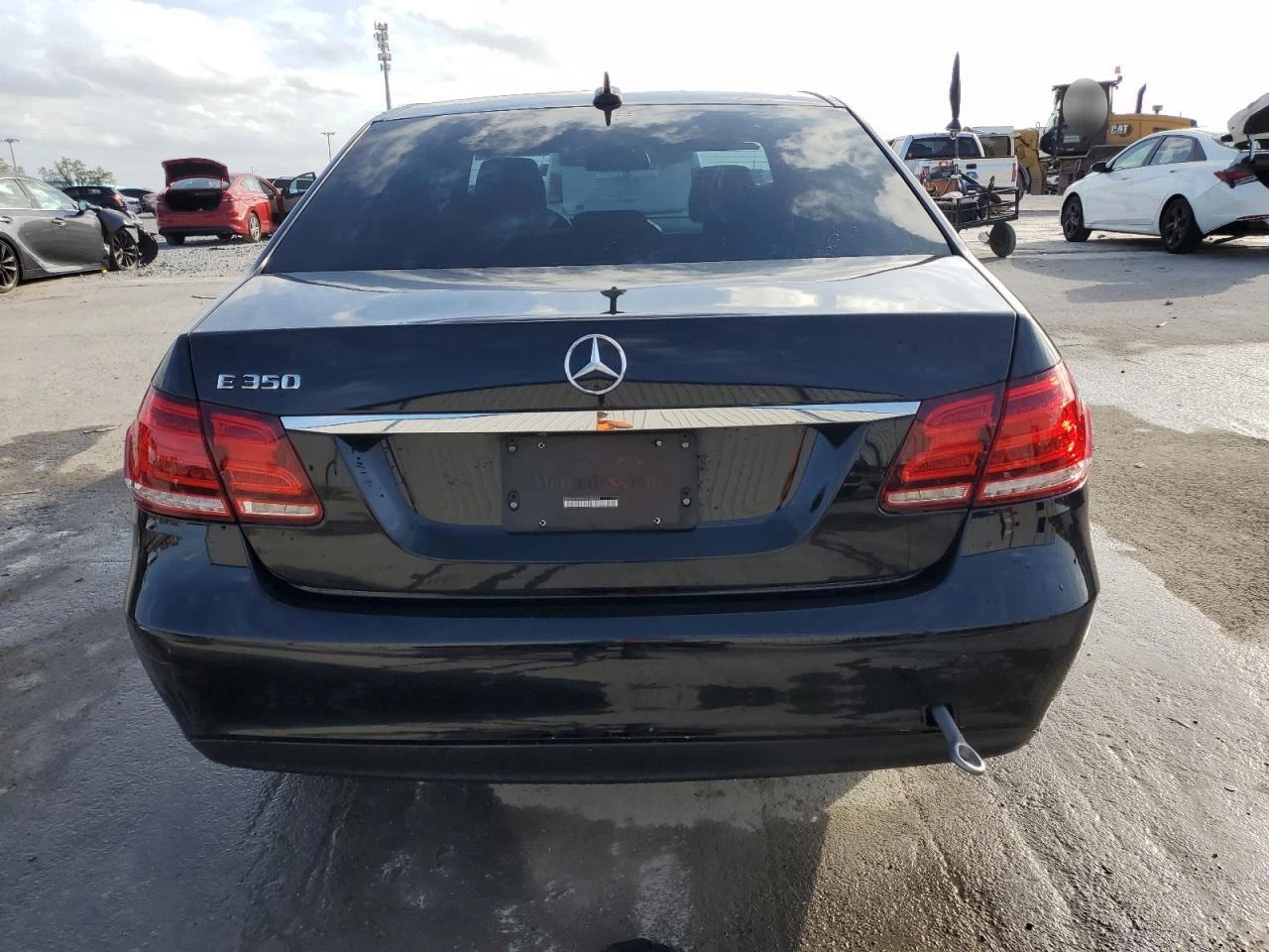 Mercedes-Benz E 350 * Възможност за Лизинг*  - изображение 6
