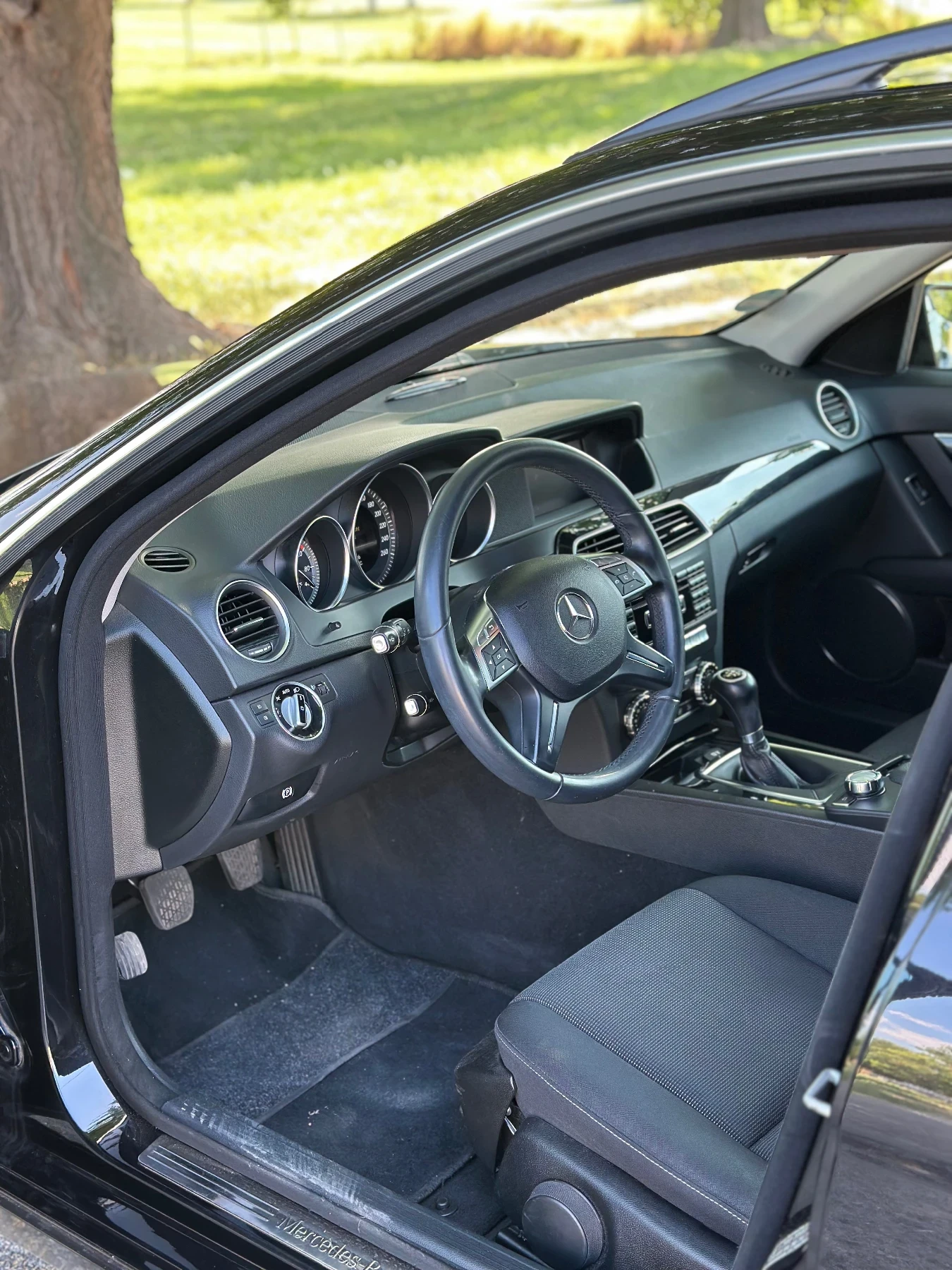 Mercedes-Benz C 220 2.2 CDI - изображение 10