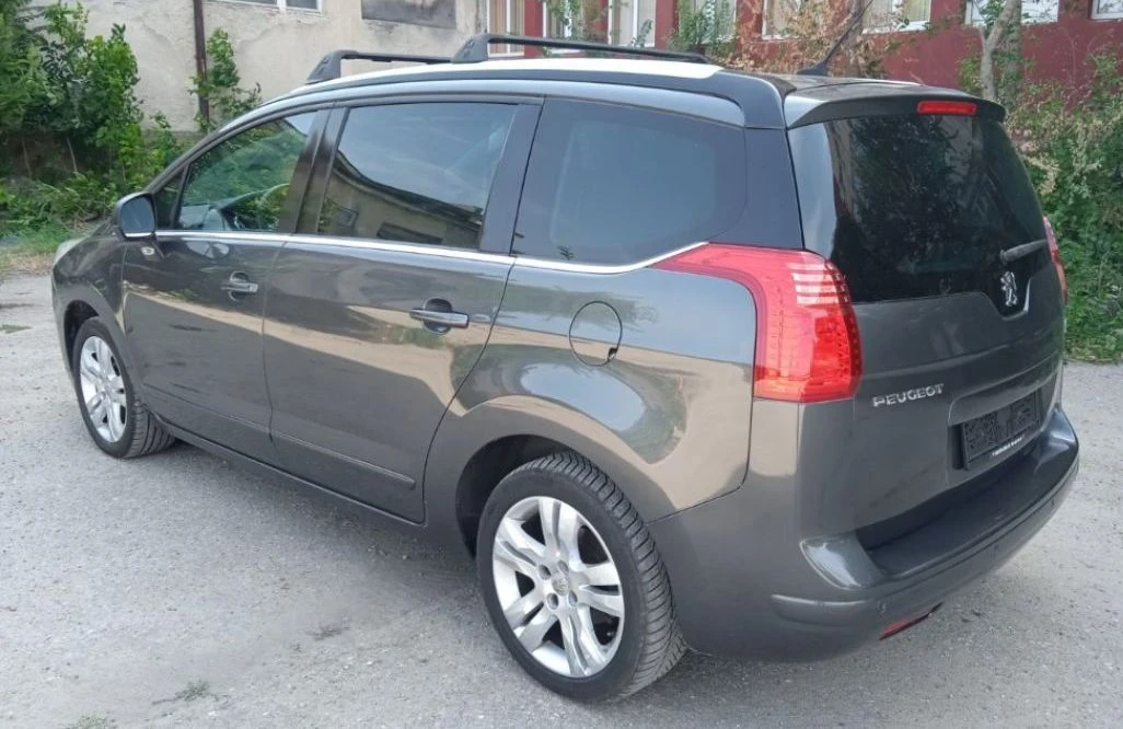 Peugeot 5008 1.6 facelift/ panorama SWISS  - изображение 8