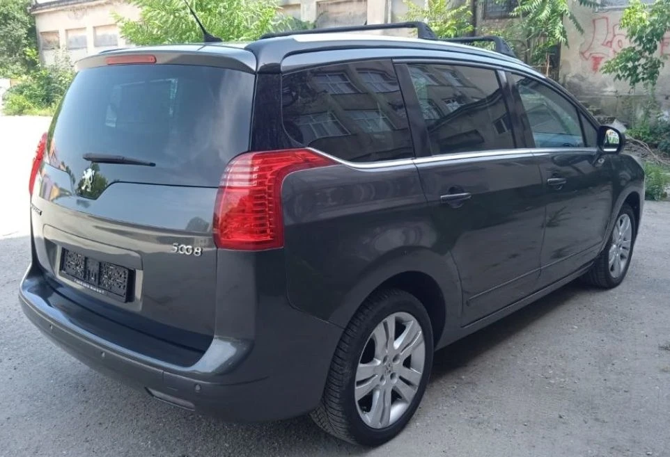 Peugeot 5008 1.6 facelift/ panorama SWISS  - изображение 6