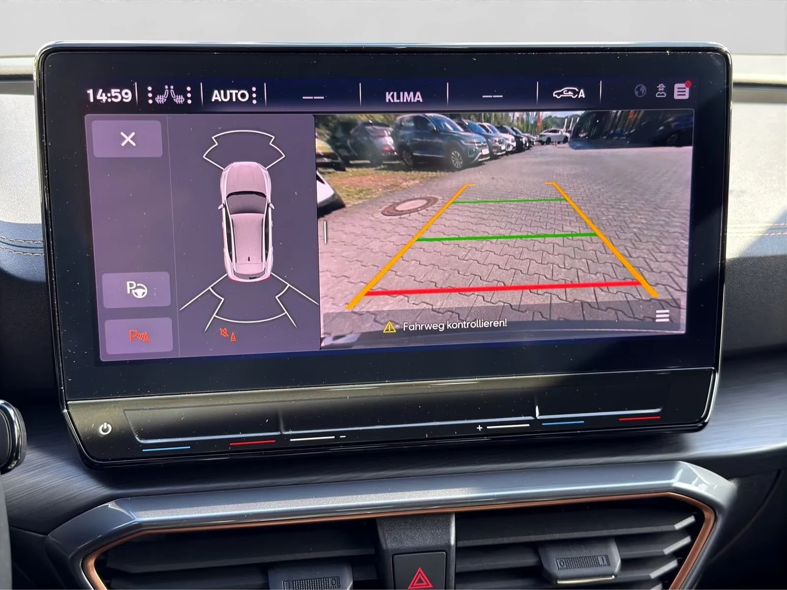 Cupra Formentor VZ/1.4 PHEV/245HP/MEMO/CAM/NAVI/LED/KLESS/392g - изображение 8