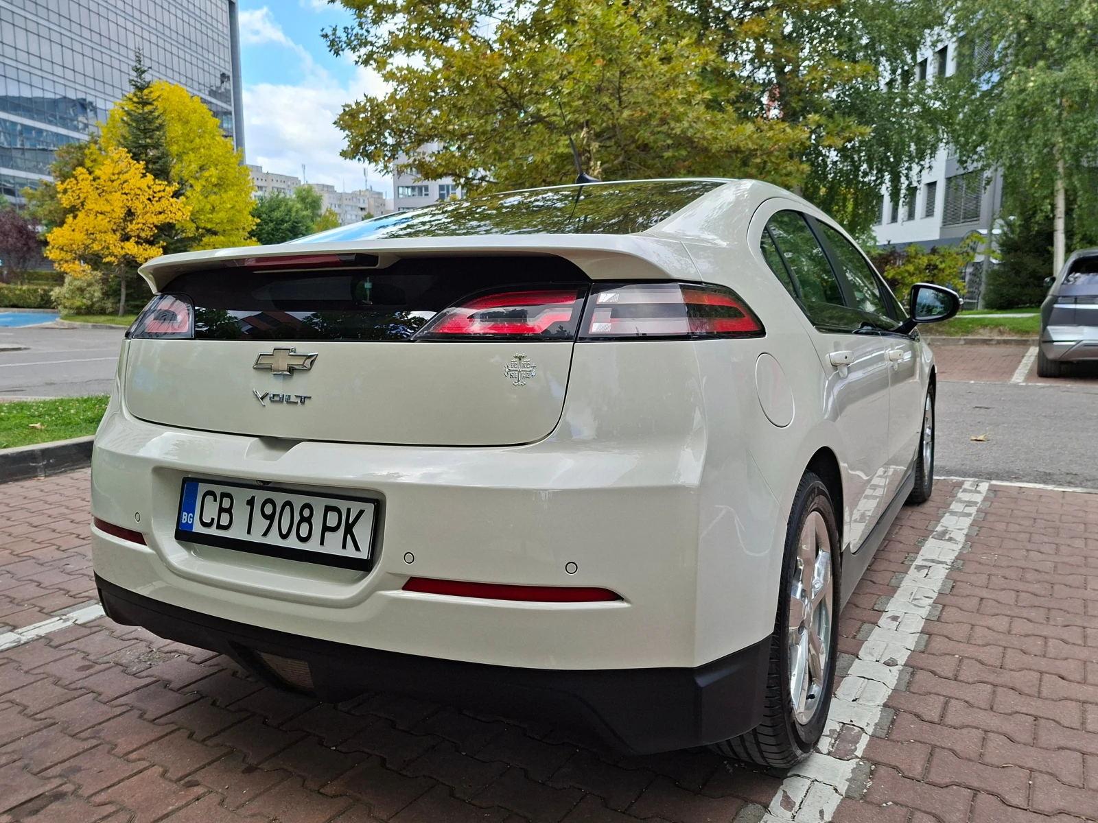 Chevrolet Volt ЕЛЕКТРИЧЕСКИ - изображение 6