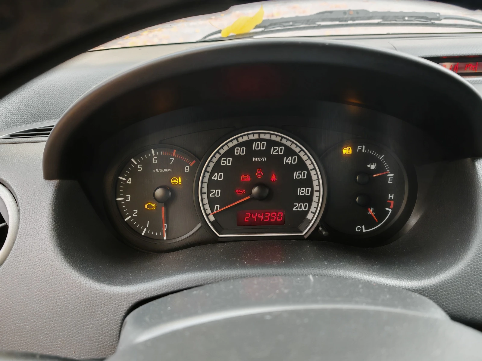 Suzuki Swift  - изображение 2