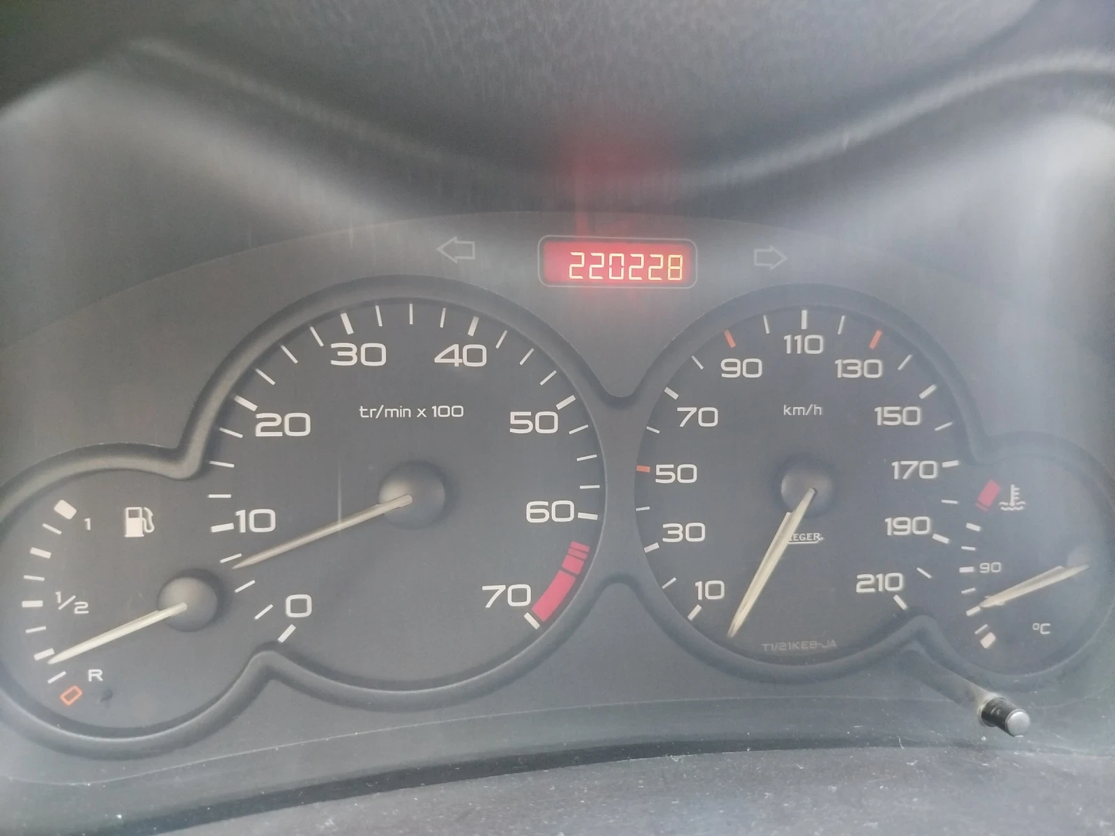 Peugeot 206, снимка 8 - Автомобили и джипове - 53749796