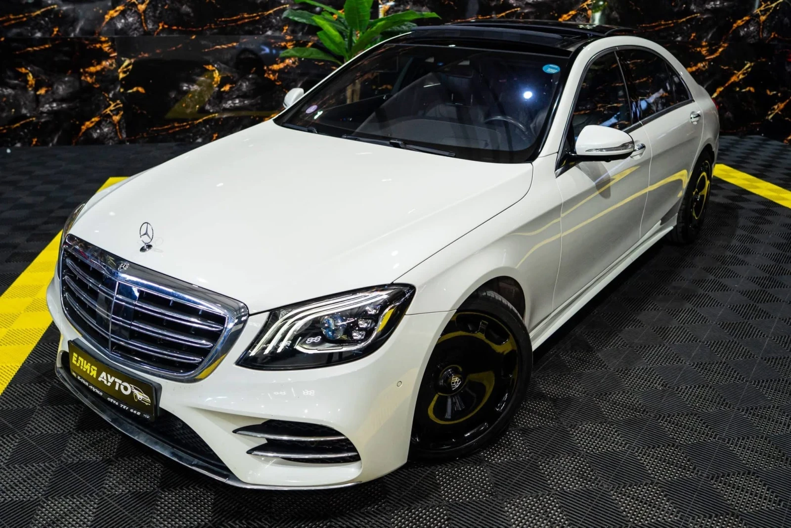 Mercedes-Benz S 560 LONG FACELIFT AMG LINE ПАНО BURM HUD ЛИЗИНГ 100%, снимка 2 - Автомобили и джипове - 54164582