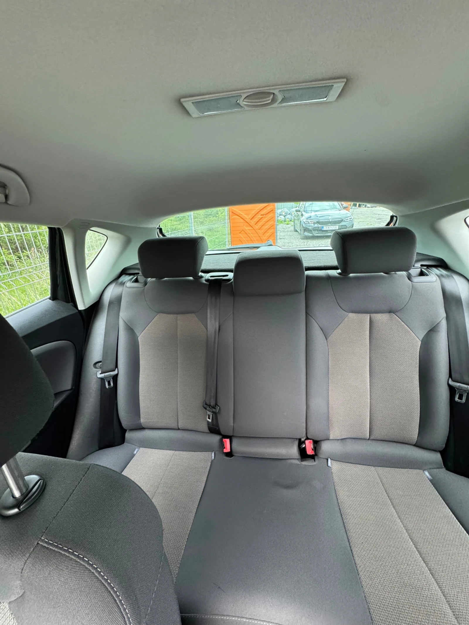 Seat Leon, снимка 13 - Автомобили и джипове - 54490955
