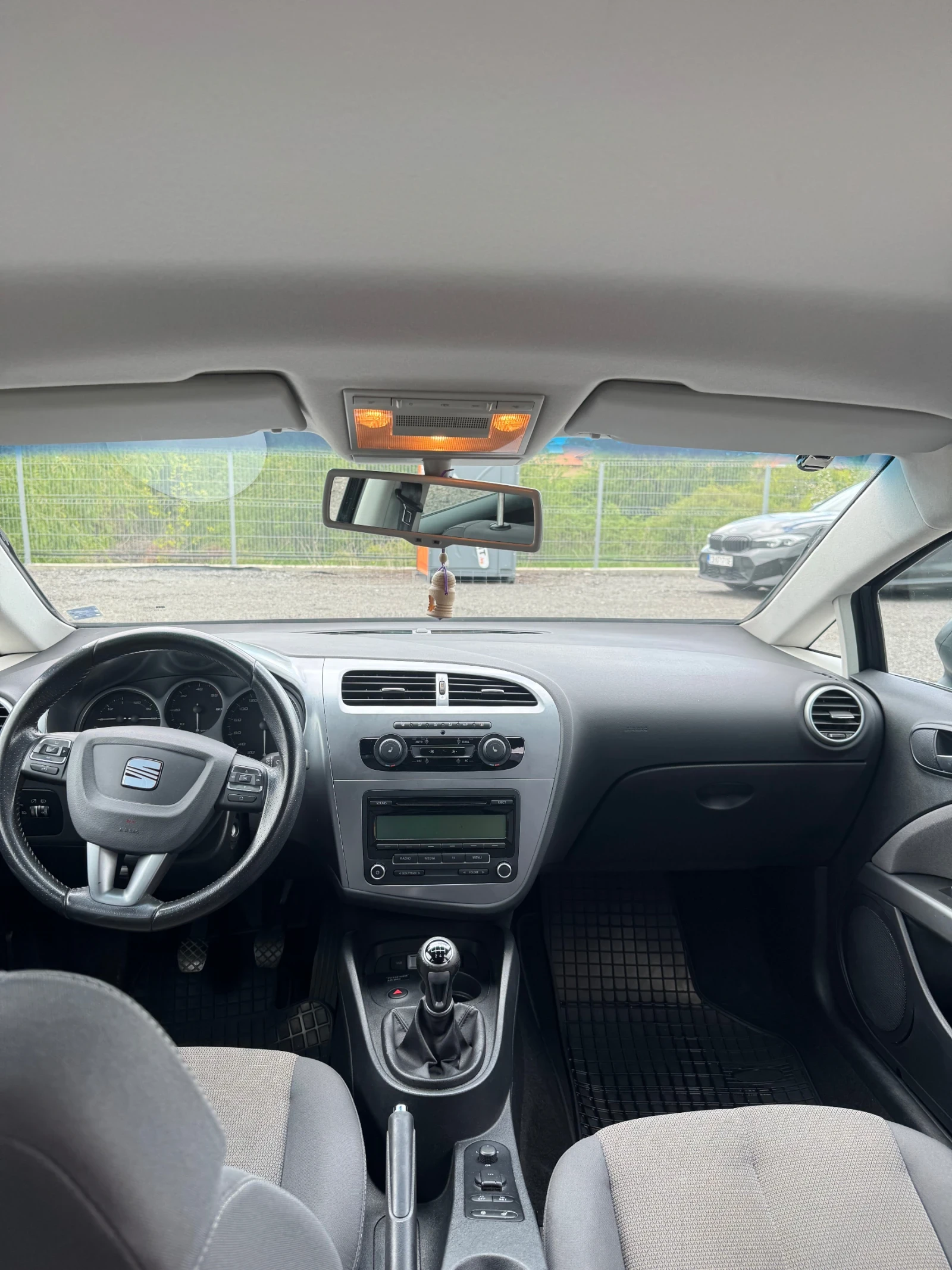 Seat Leon, снимка 6 - Автомобили и джипове - 54490955