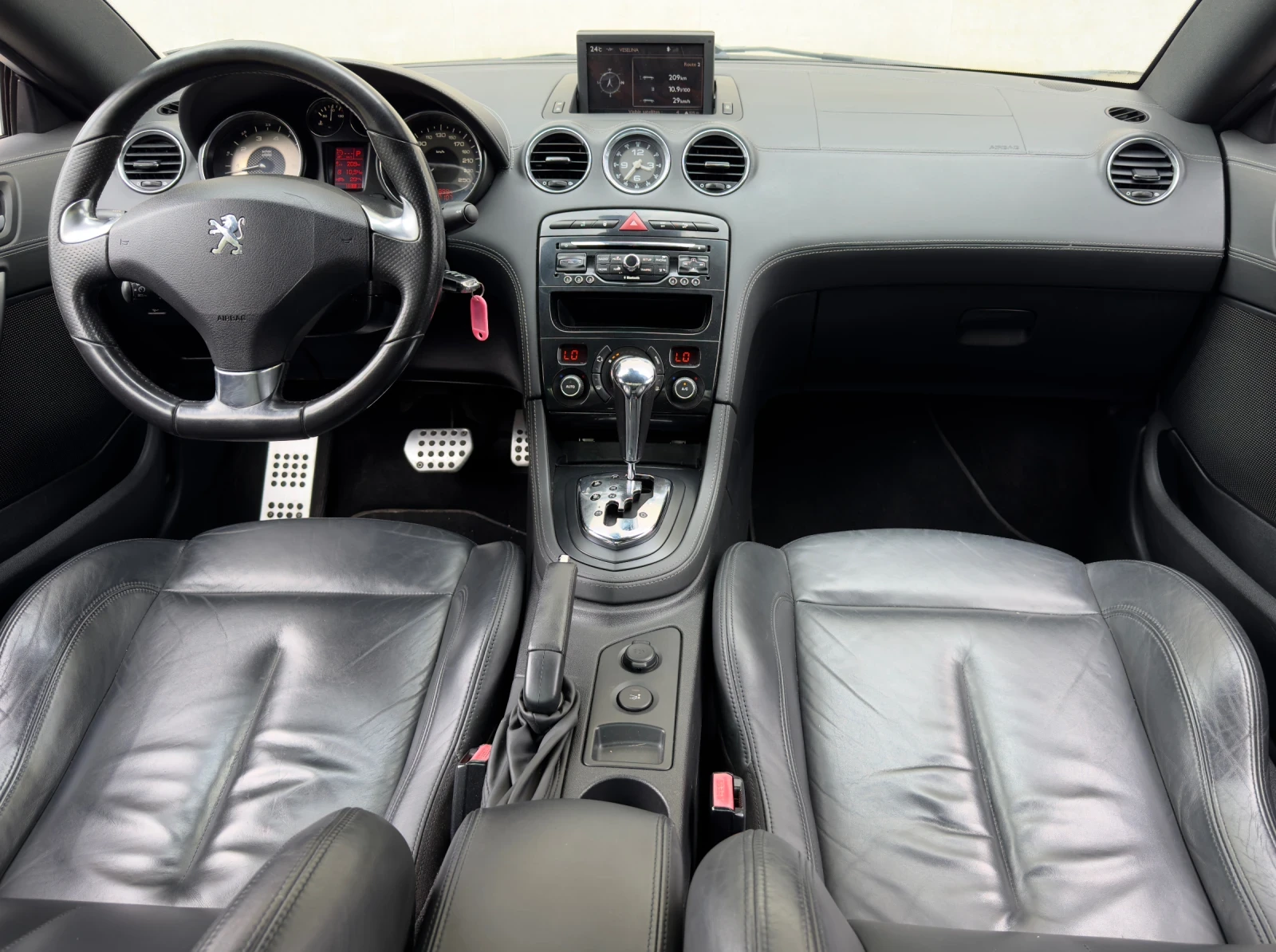 Peugeot RCZ 1.6i //Turbo* AVTOMAT* NAVI* FACELIFT* , снимка 11 - Автомобили и джипове - 54777167