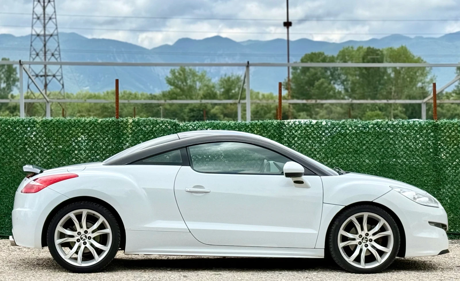 Peugeot RCZ 1.6i //Turbo* AVTOMAT* NAVI* FACELIFT* , снимка 8 - Автомобили и джипове - 54777167