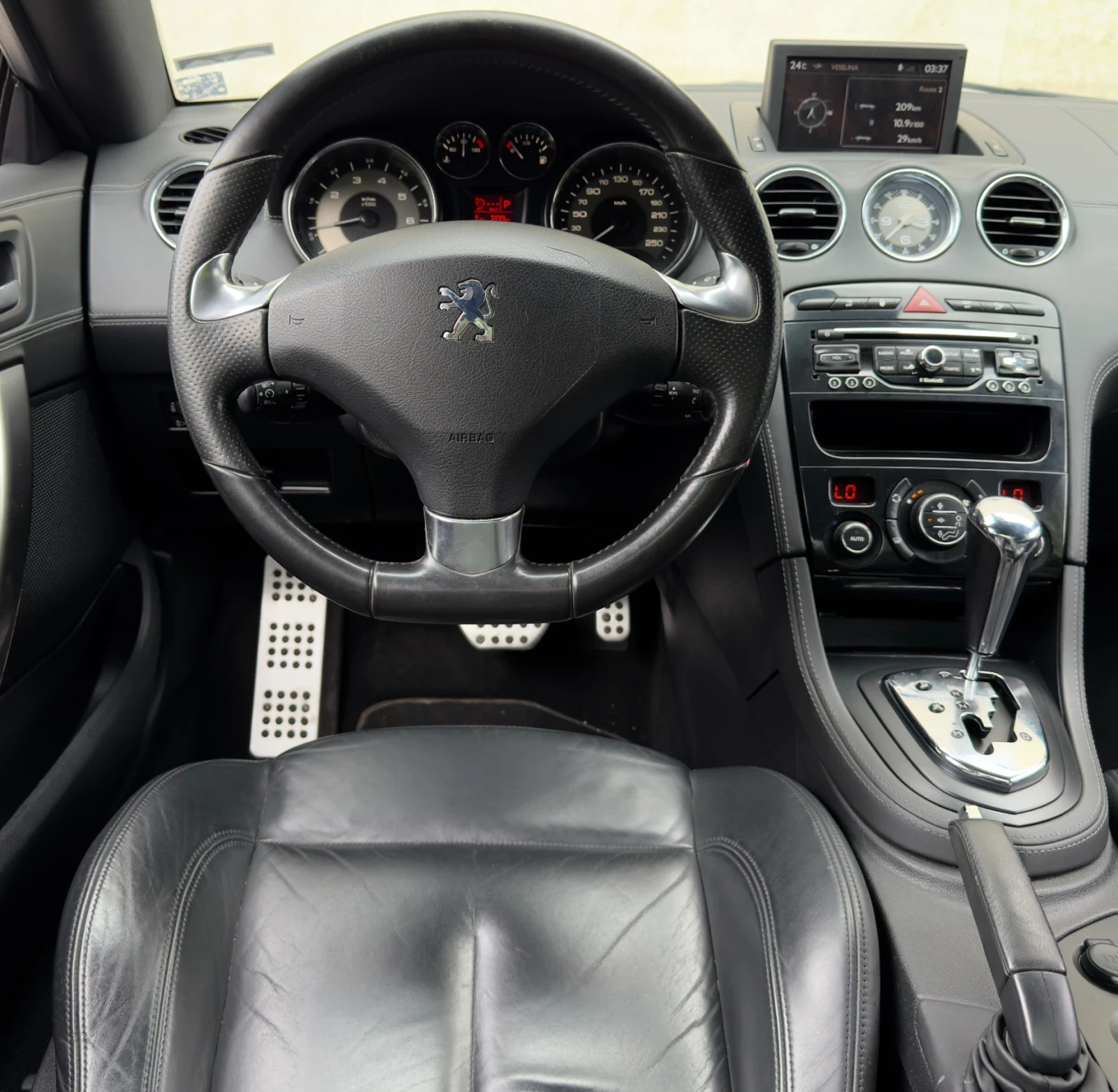 Peugeot RCZ 1.6i //Turbo* AVTOMAT* NAVI* FACELIFT* , снимка 12 - Автомобили и джипове - 54777167