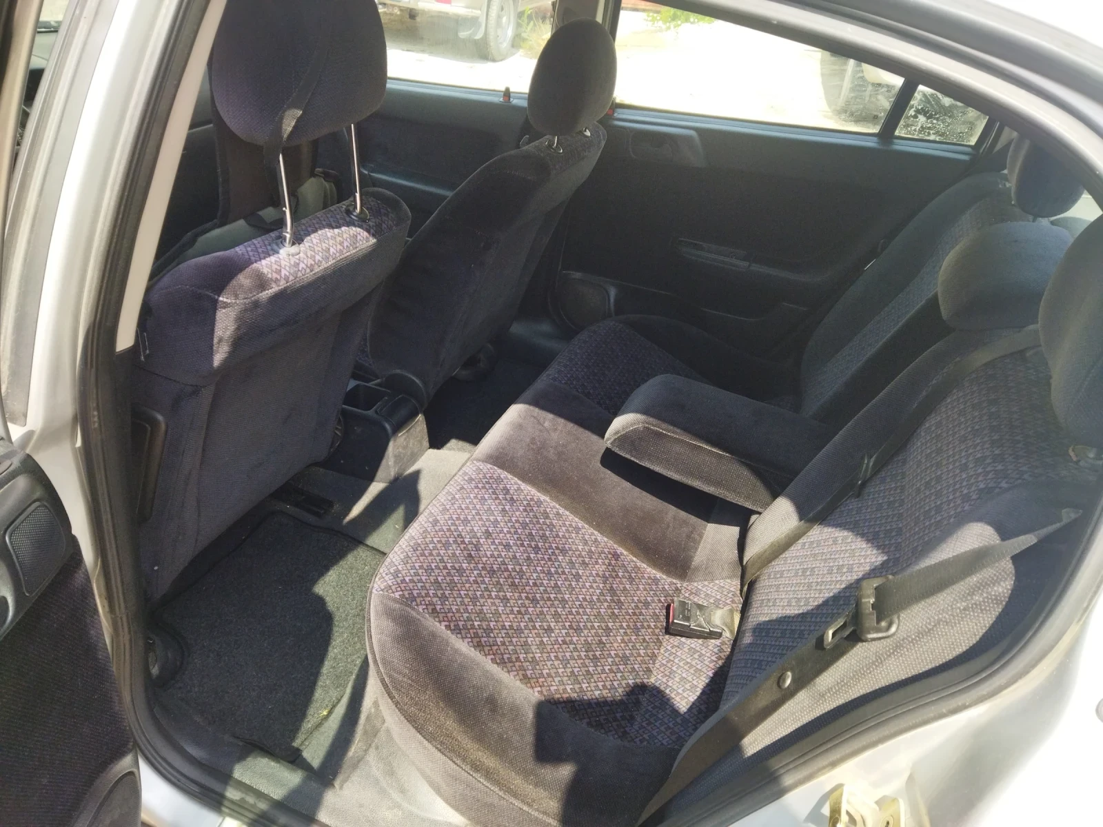 Opel Astra 1.6 бензин, газ, снимка 8 - Автомобили и джипове - 55034362
