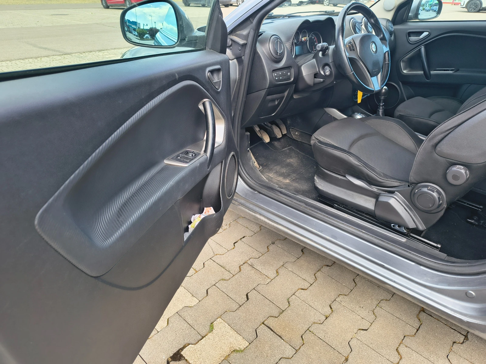 Alfa Romeo MiTo 1.4 Turbo Benzin, снимка 10 - Автомобили и джипове - 55038222