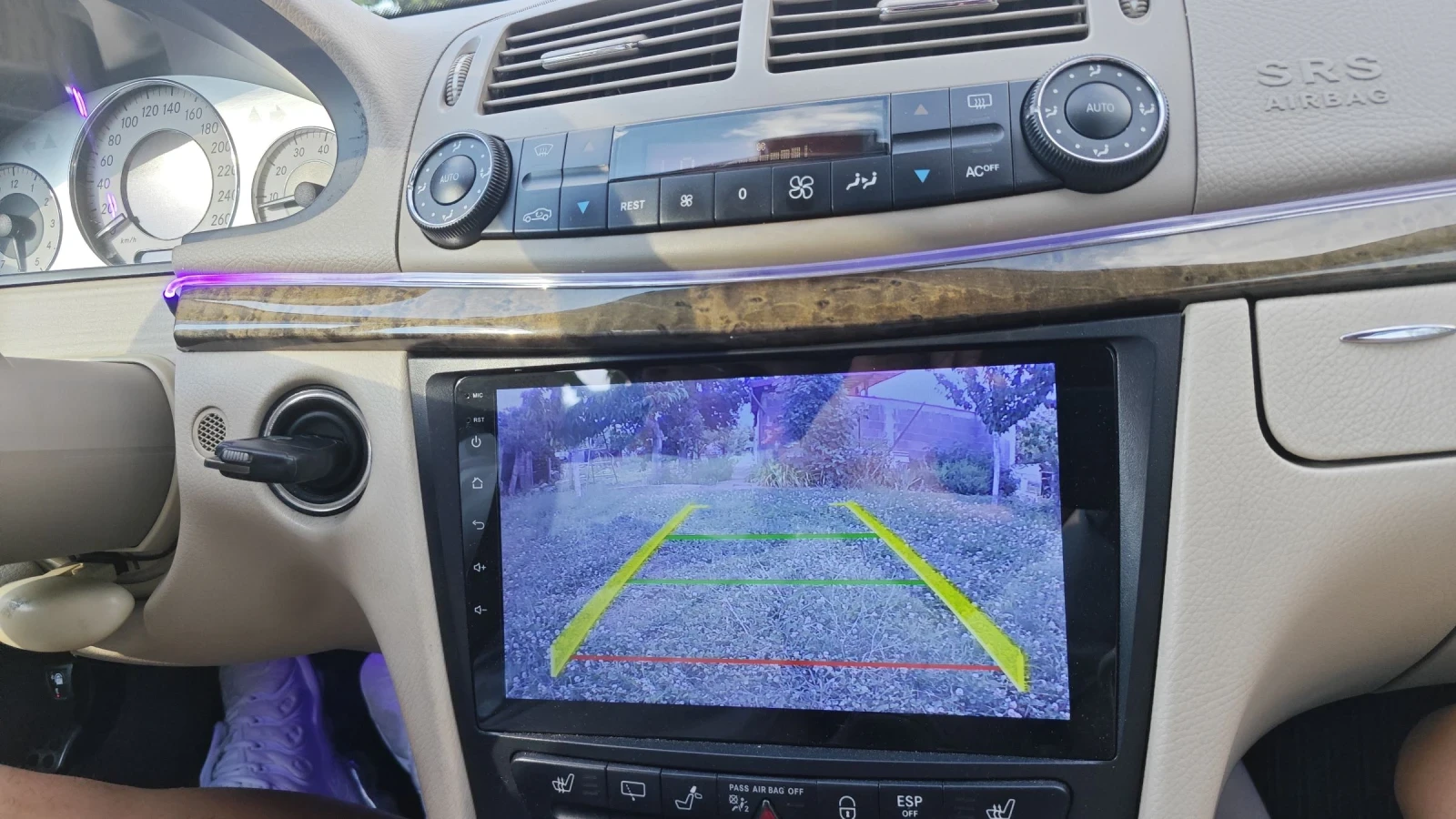 Mercedes-Benz E 320 3.2 газ-бензин 224HP 165KW 4-matic, снимка 17 - Автомобили и джипове - 55052196