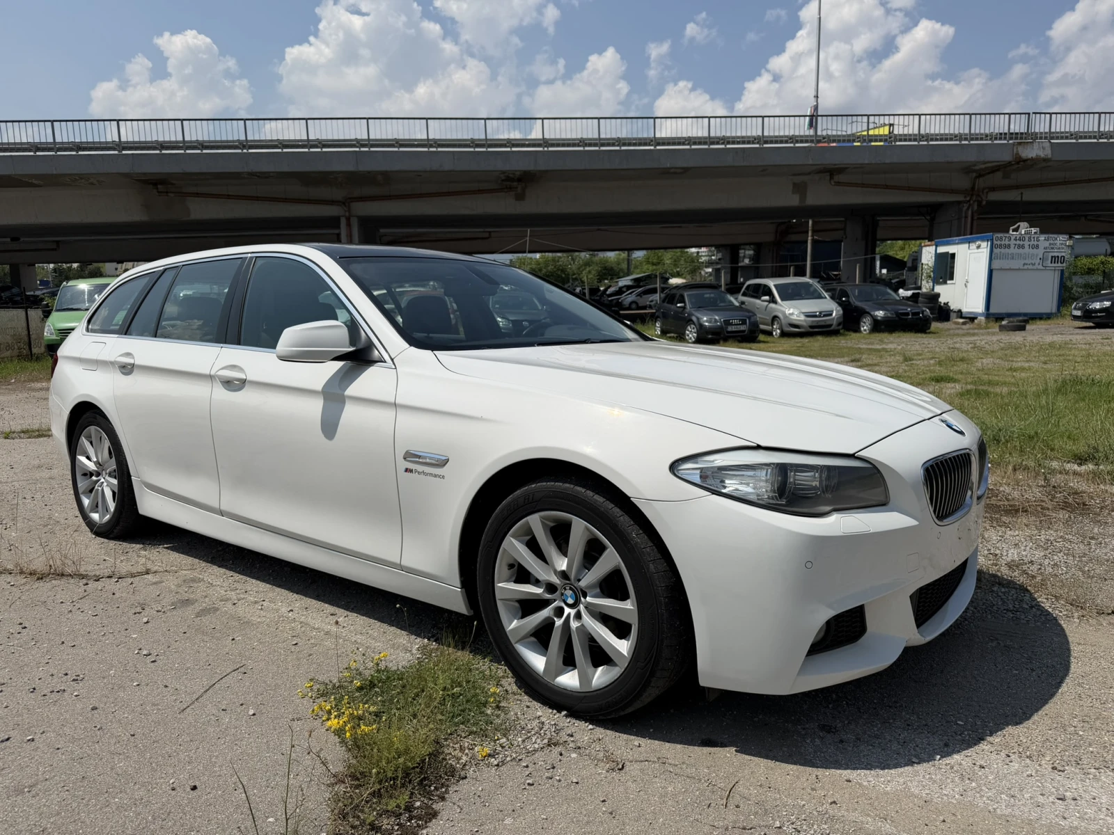 BMW 520 M-SPORT ПАНОРАМА КОЖА  КАМЕРА KEYLESS, снимка 8 - Автомобили и джипове - 55156814