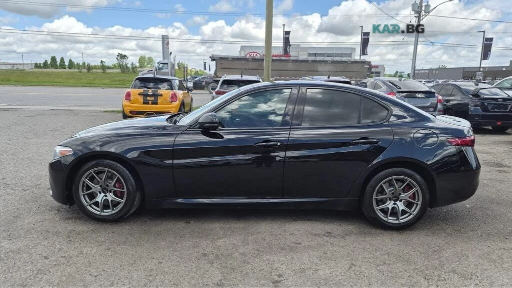 Alfa Romeo Giulia Ti* АвтоКредит* (ЦЕНА ДО БГ), снимка 2 - Автомобили и джипове - 55222844