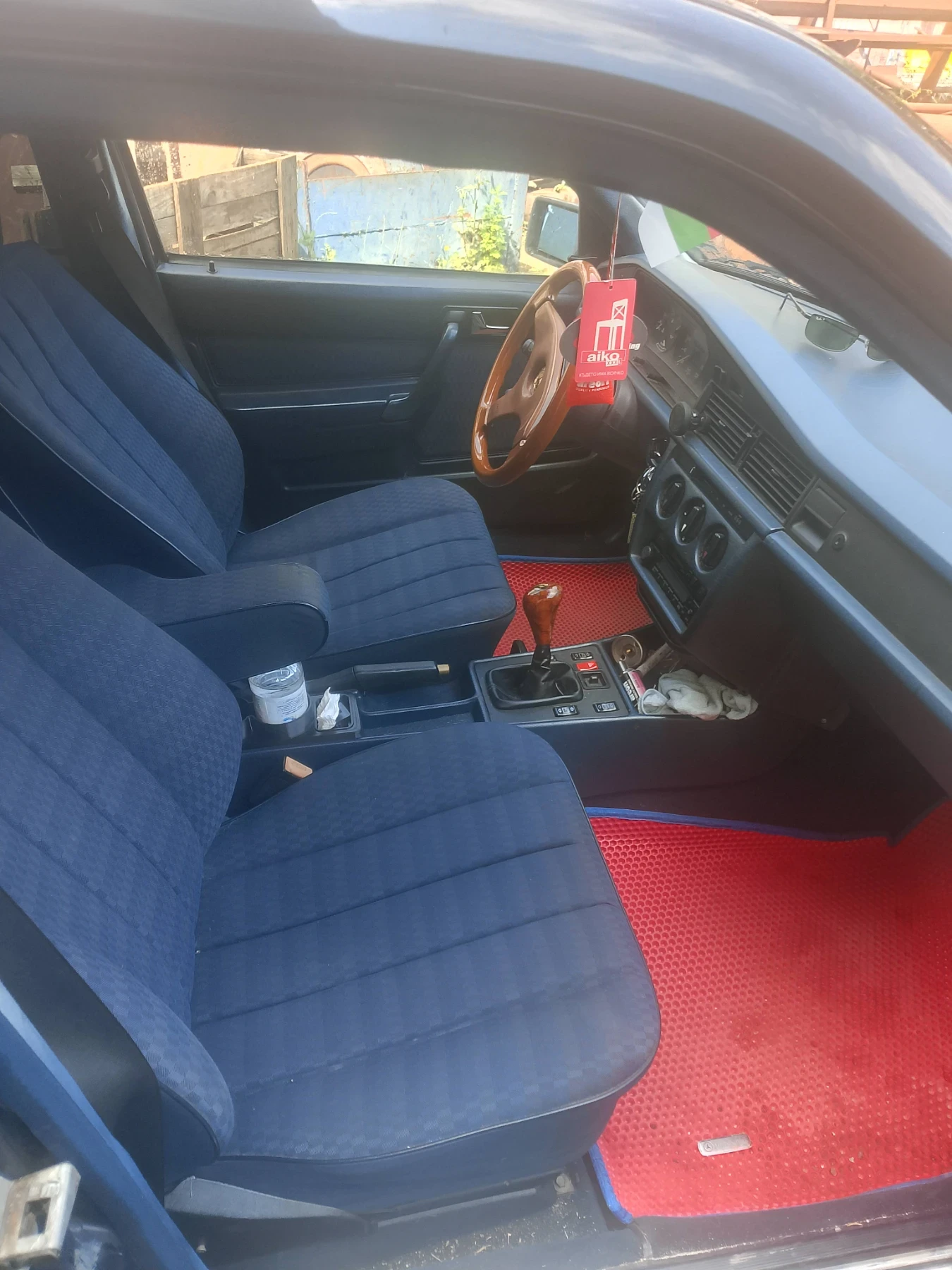 Mercedes-Benz 190, снимка 10 - Автомобили и джипове - 55977831