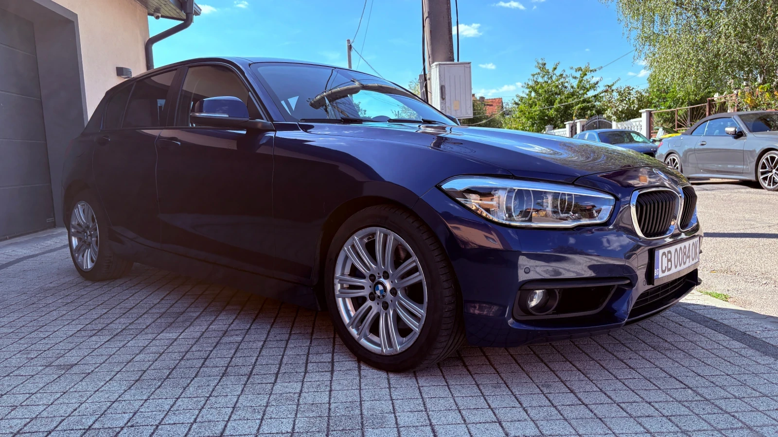 BMW 120
