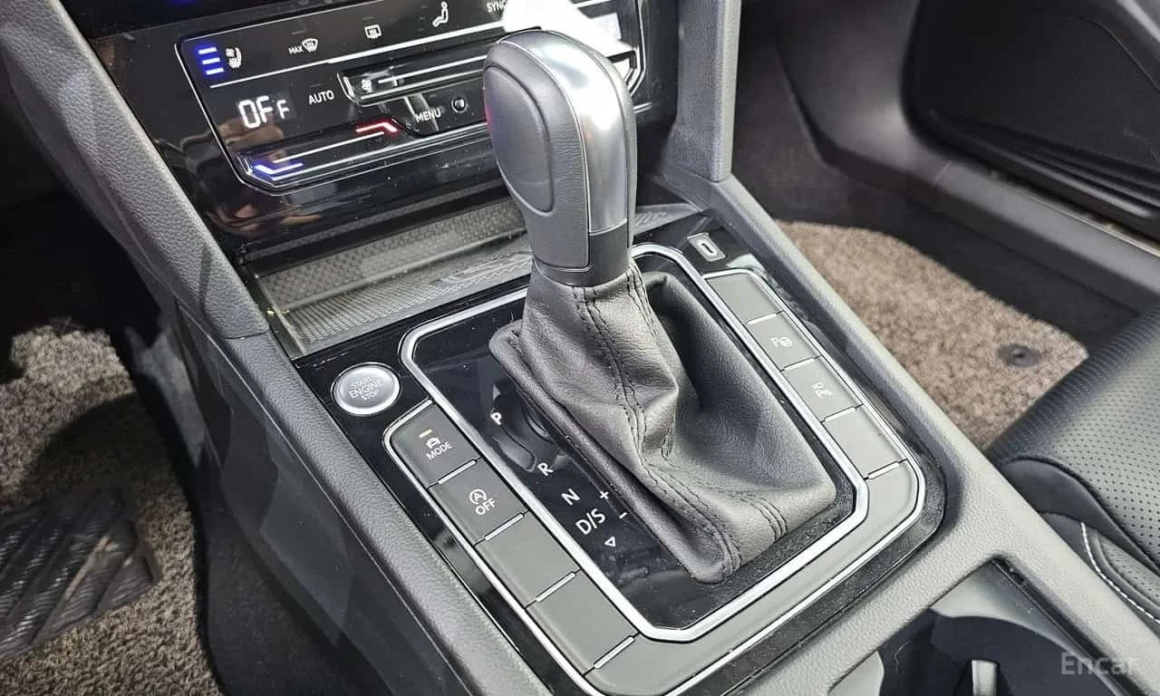 VW Passat * 2.0 TDI 4Motion Prestige * Обдухване * 360 * , снимка 9 - Автомобили и джипове - 56199192