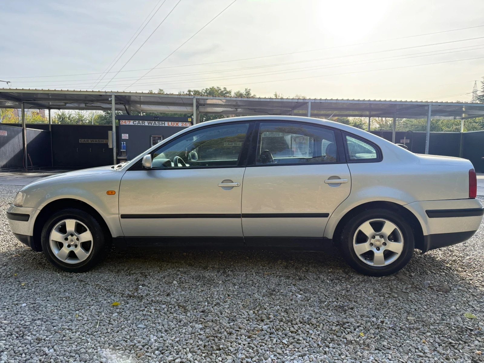 VW Passat, снимка 5 - Автомобили и джипове - 56407502