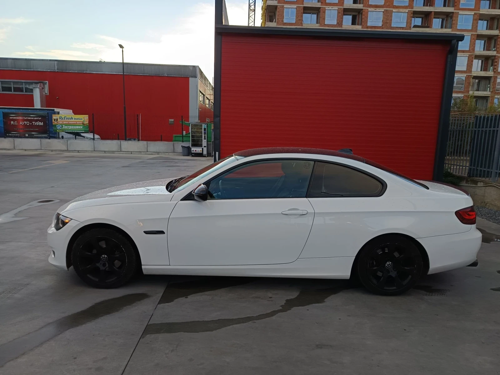 BMW 320, снимка 2 - Автомобили и джипове - 56631422