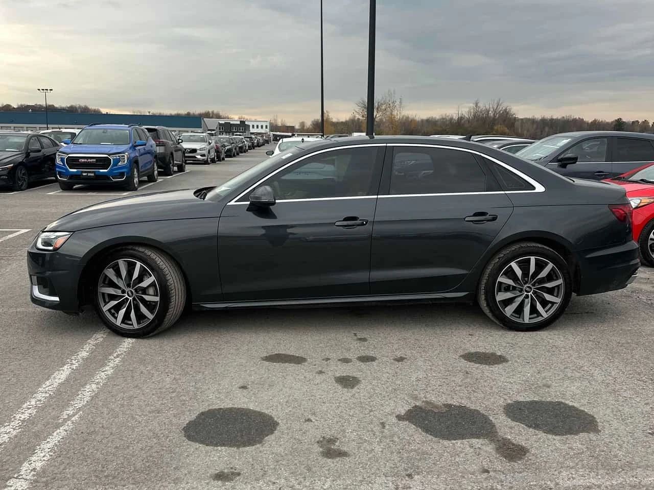 Audi A4 * Komfort * CARFAX * ����������*  | Mobile.bg � ����������� 2