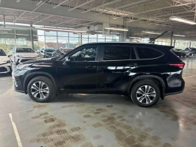 Toyota Highlander Hybrid XLE| PANO| ПОДГРЕВИ| KEYLESS| , снимка 2