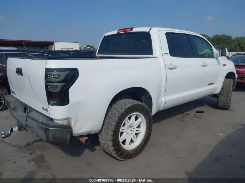 Toyota Tundra GRADE 5.7L, снимка 3 - Автомобили и джипове - 48569448