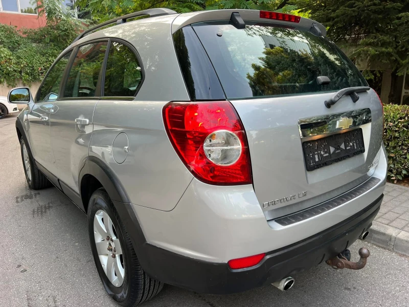 Chevrolet Captiva 2.4i LPG/PODGREV/KOJA/KLIMATRONIK/UNIKAT, снимка 4 - Автомобили и джипове - 48439321