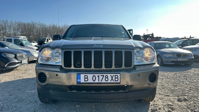 Jeep Grand cherokee 3.7i 4x4 ГАЗОВ ИНЖЕКЦИОН БАРТЕР ЛИЗИНГ, снимка 2 - Автомобили и джипове - 49118669