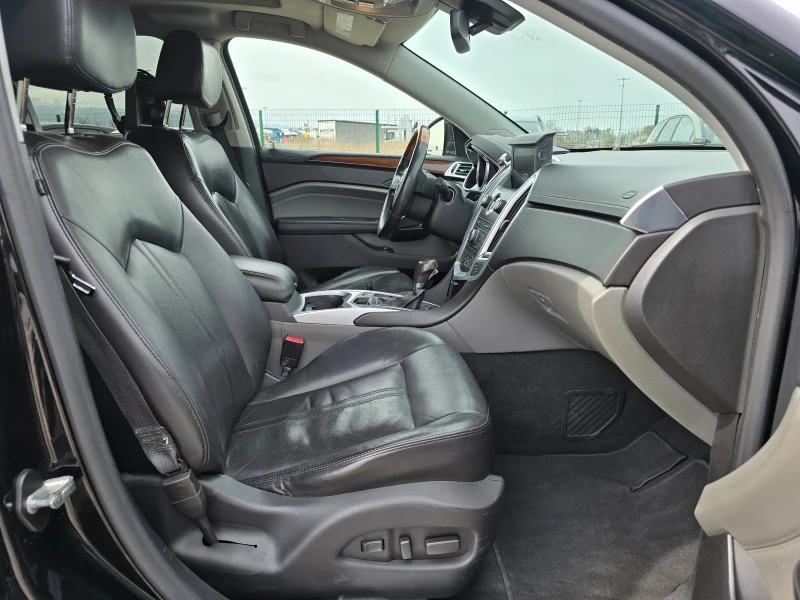 Cadillac Srx 3.0i V6 262кс 4х4 FULL Швейцария, снимка 11 - Автомобили и джипове - 49632411