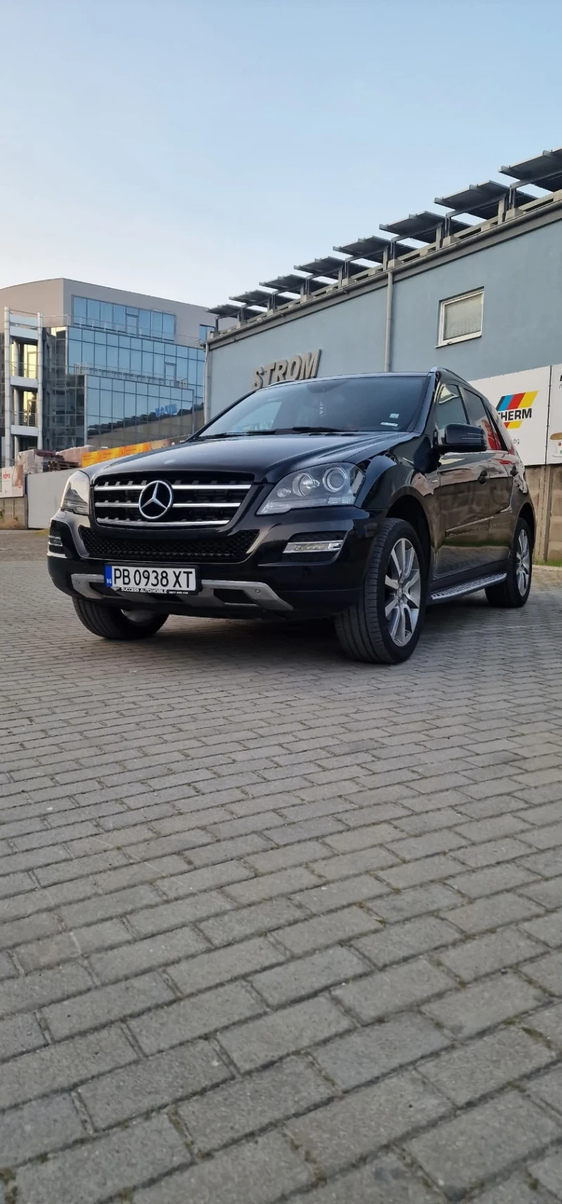 Mercedes-Benz ML 350 Mercedes benz ML350 TOP
