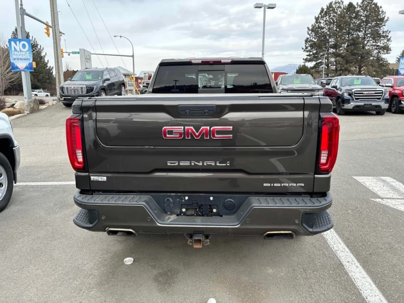 Gmc Sierra * Denali * CARFAX * 360 КАМЕРИ* ПОДГРЕВ* , снимка 4 - Автомобили и джипове - 53251938