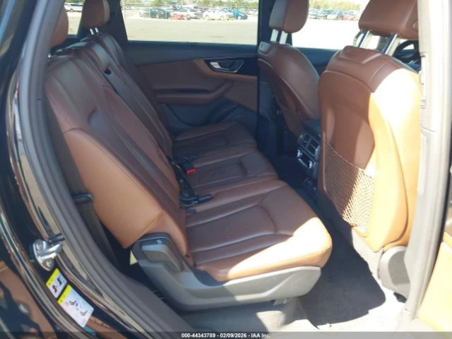 Audi Q7 3.0T PREMIUM, снимка 11 - Автомобили и джипове - 53557729