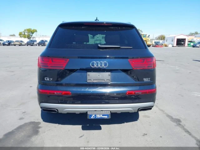 Audi Q7 3.0T PREMIUM, снимка 8 - Автомобили и джипове - 53557729