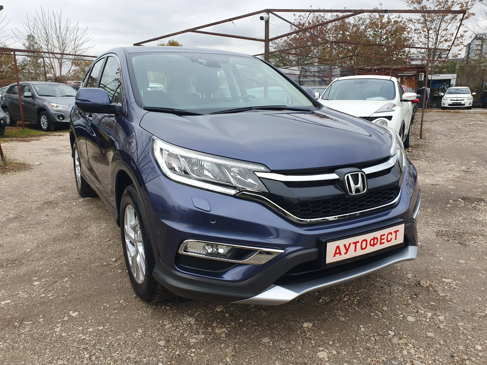 Honda Cr-v 2.0i 155к.с. 4x4  115000 KM NAVI КАМЕРА LED - изображение 4