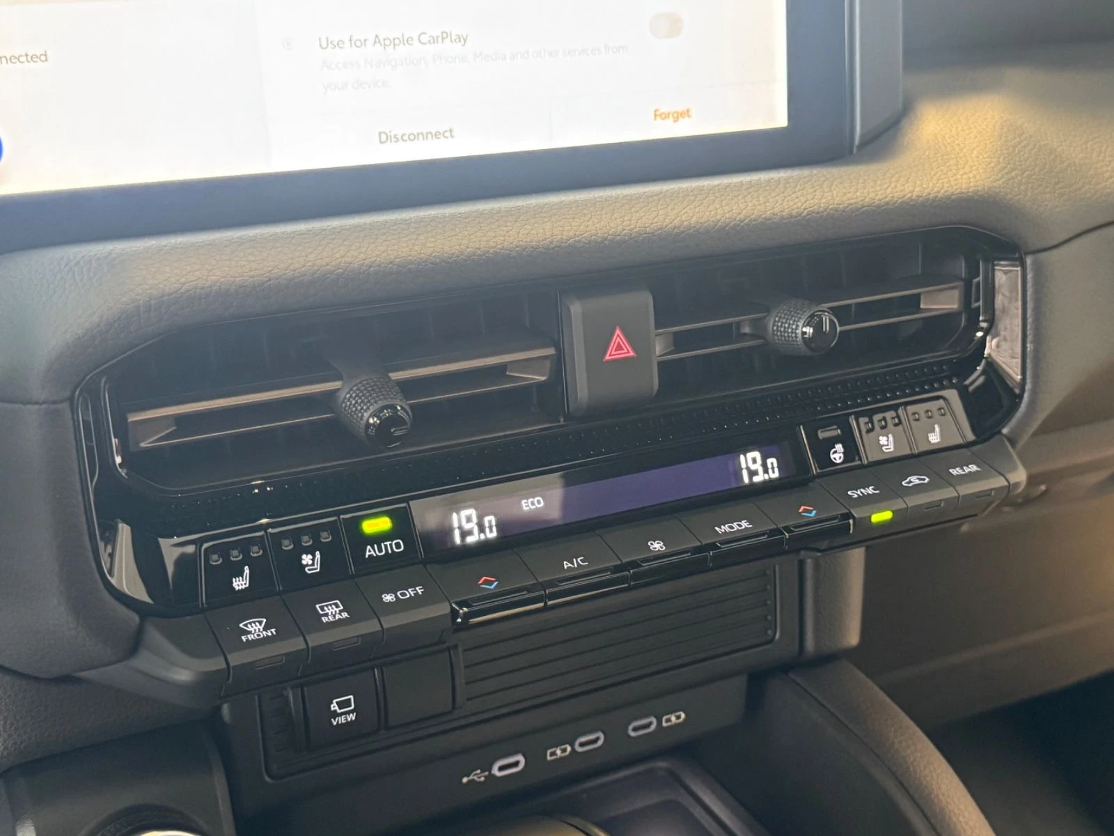 Toyota Land cruiser 2.4 iForce  PREMIUM - изображение 8