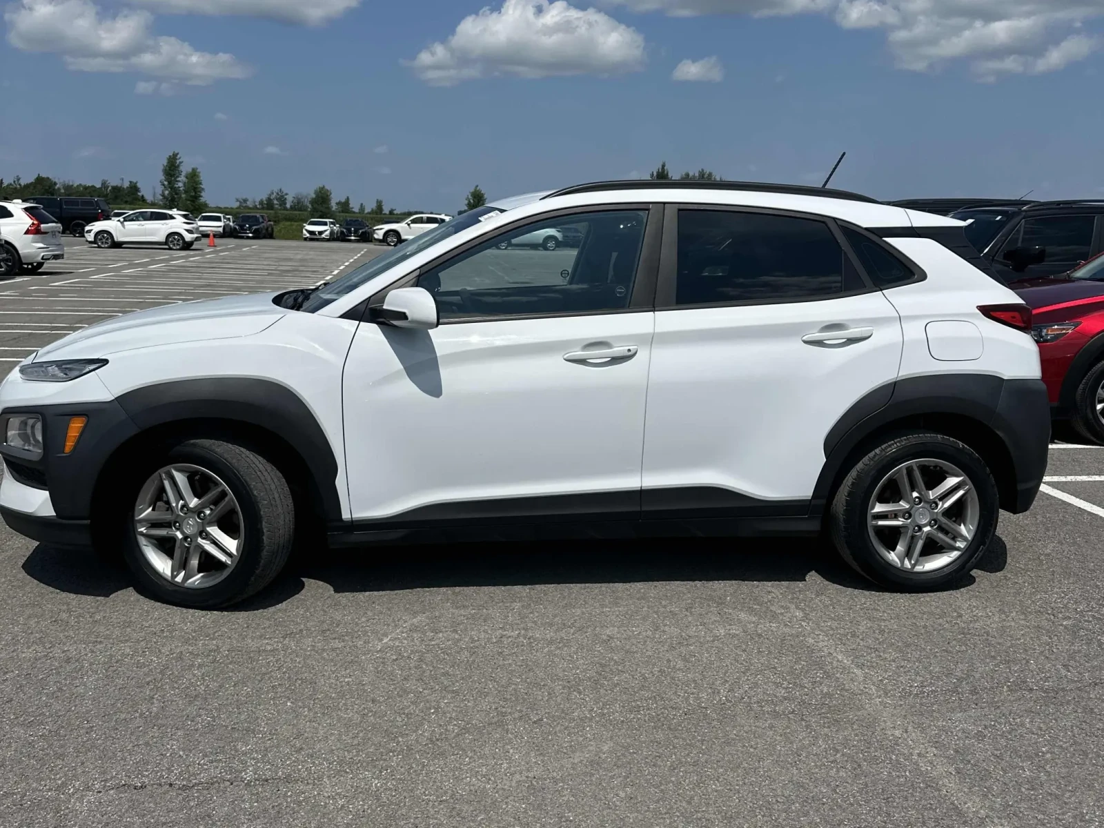 Hyundai Kona 2.0i АВТОМАТ - Цена до БГ - ЛИЗИНГ - изображение 2