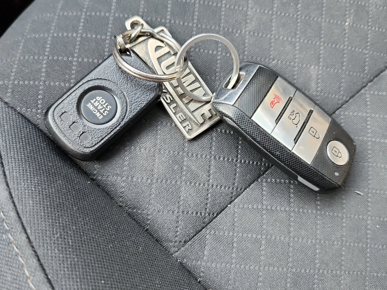 Kia Sorento AWD * CARFAX * АвтоКредит * Цена до България*  - изображение 9
