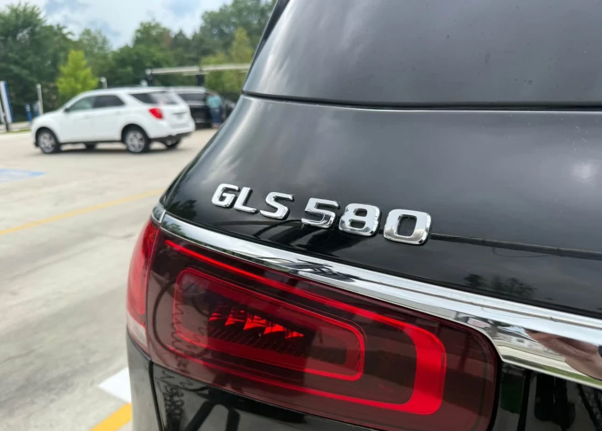 Mercedes-Benz GLS580 AMG  - изображение 4