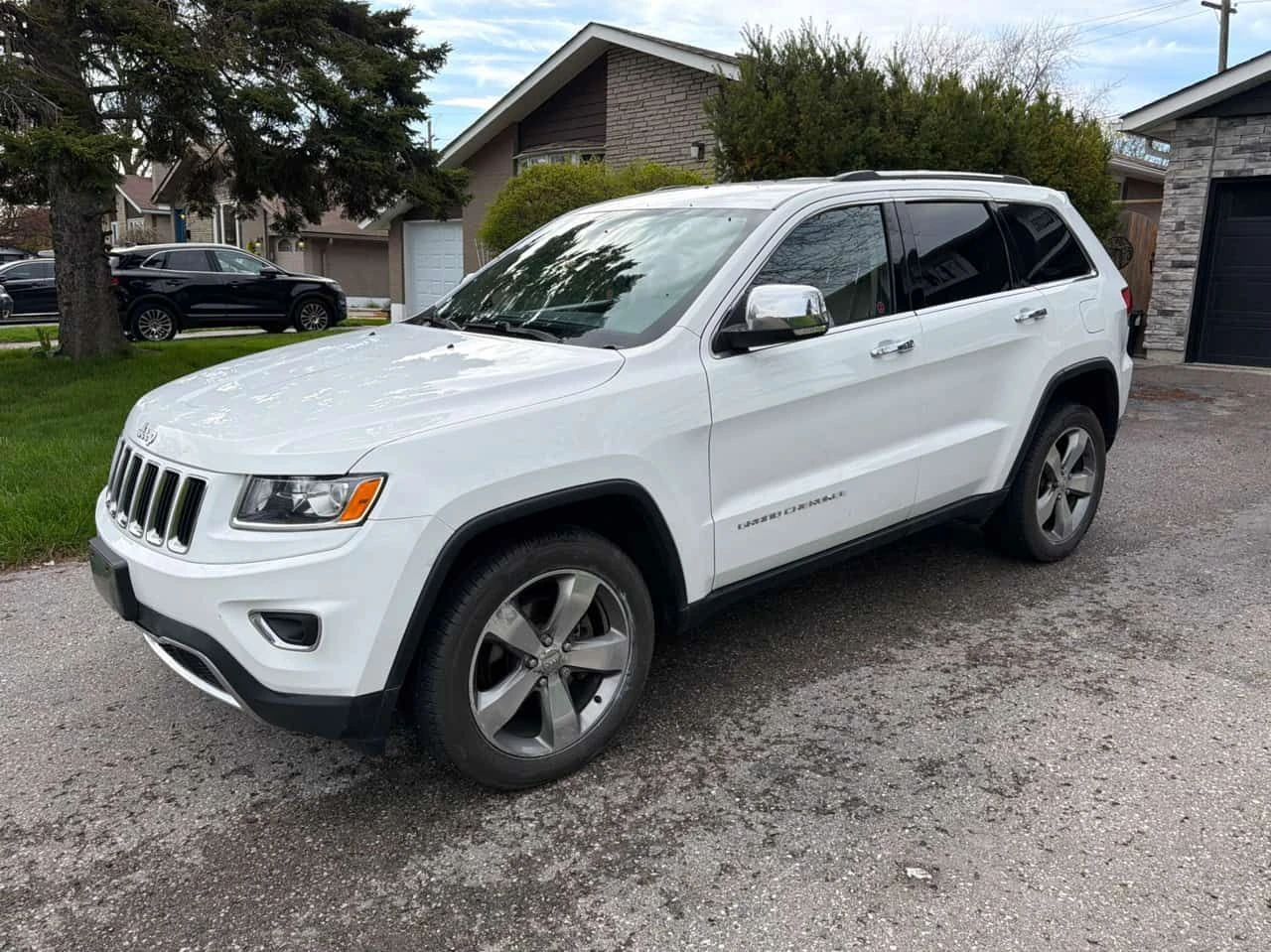 Jeep Grand cherokee * Limited * ZF8 * ПОДГРЕВИ * REMOTE START  * NAVI, снимка 14 - Автомобили и джипове - 54453526