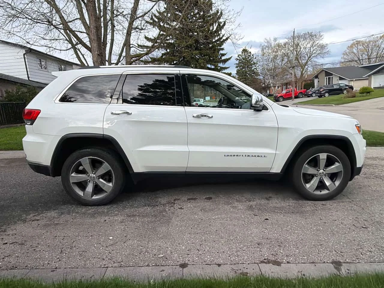 Jeep Grand cherokee * Limited * ZF8 * ПОДГРЕВИ * REMOTE START  * NAVI, снимка 3 - Автомобили и джипове - 54453526