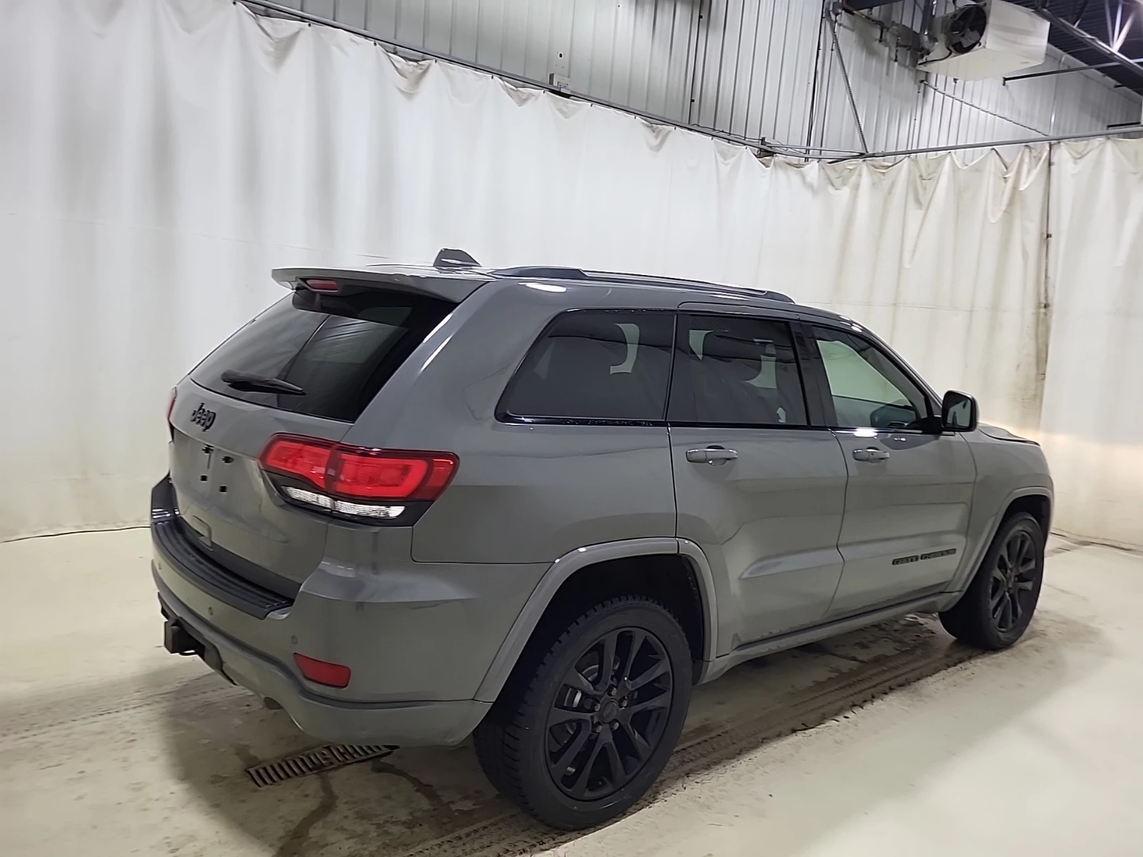 Jeep Grand cherokee ALTITUDE, снимка 5 - Автомобили и джипове - 54757214
