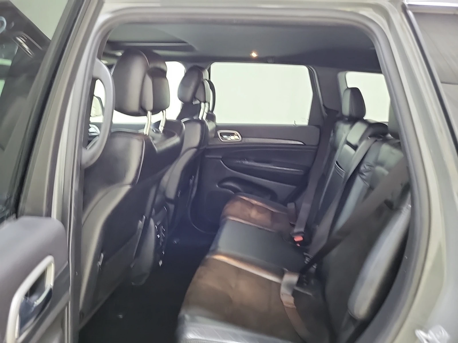 Jeep Grand cherokee ALTITUDE, снимка 17 - Автомобили и джипове - 54757214