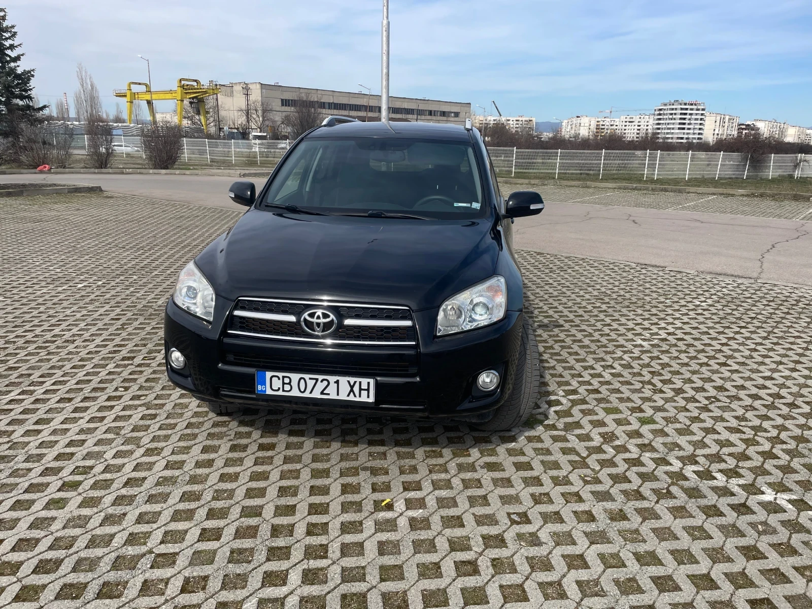 Toyota Rav4, снимка 2 - Автомобили и джипове - 54899616
