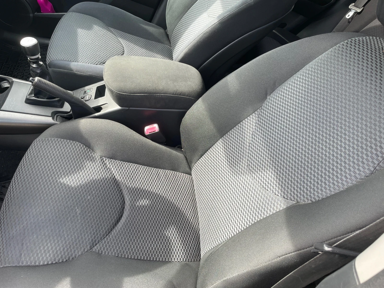 Toyota Rav4, снимка 9 - Автомобили и джипове - 54899616