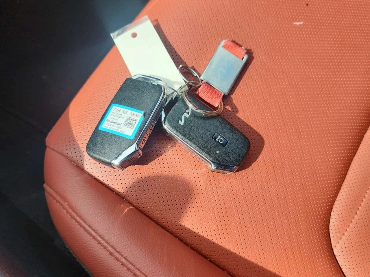 Kia Sportage  Awd W/red Interior Ex Premium / ЦЕНА ДО БЪЛГАРИЯ , снимка 8 - Автомобили и джипове - 55180319