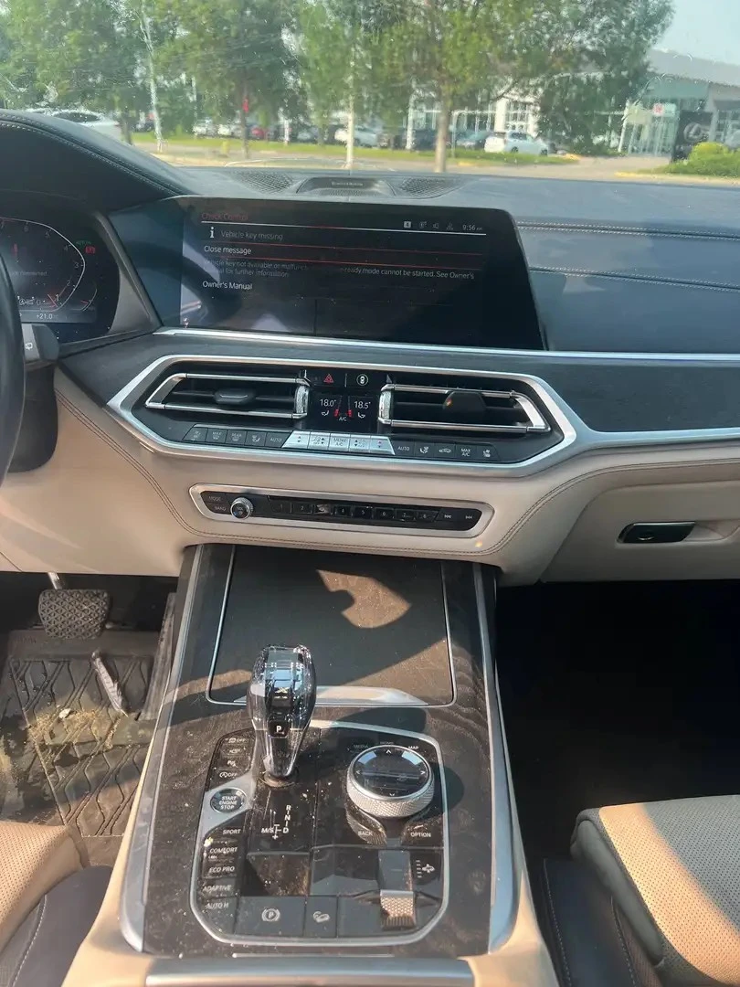 BMW X7 xDrive 40i Premium Excellence, снимка 8 - Автомобили и джипове - 55565755
