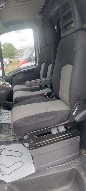 Iveco 35c13 2.3 jtd клима макси, снимка 15