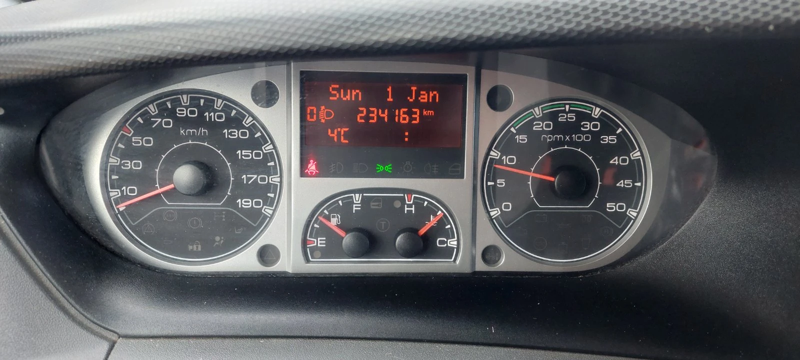 Iveco 35c13 2.3 jtd   | Mobile.bg   13